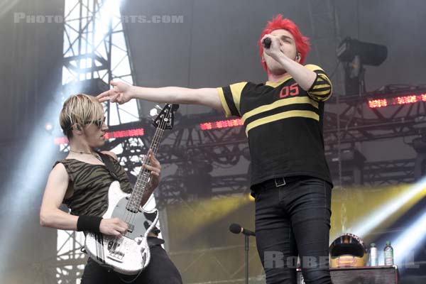 MY CHEMICAL ROMANCE - 2011-08-28 - SAINT CLOUD - Domaine National - Grande Scene - 